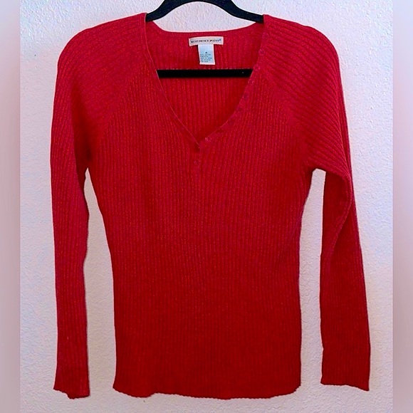 Reference Point long sleeve v-neck top size M - Picture 1 of 7